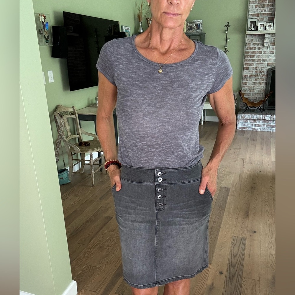 Prana Charcoal Button-Front Pencil Skirt